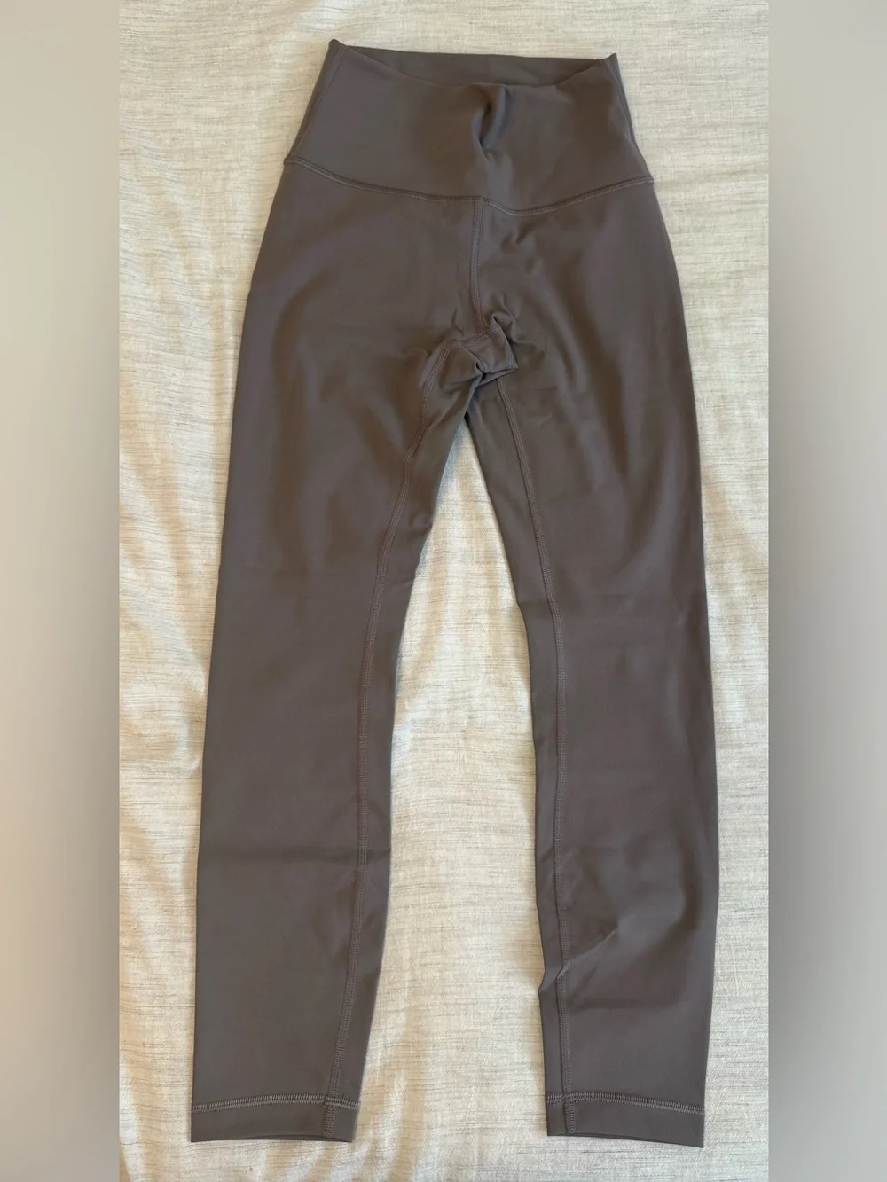 Lululemon Women’s Size 4